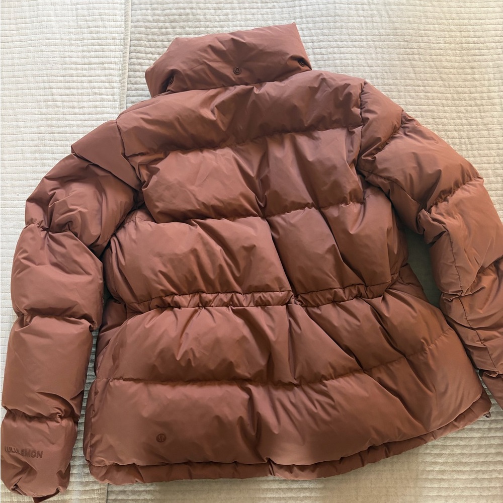 Lululemon Wunder Puff Jacket - Picture 9 of 10